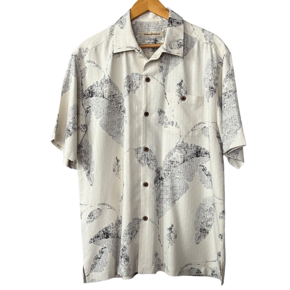 Tommy Bahama Men’s 100% Silk Cream Black Leaf Print Short Sleeve Shirt size L